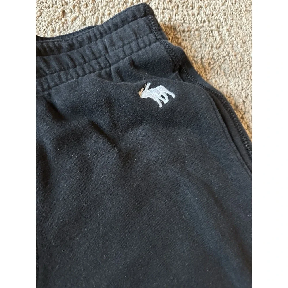 A&F Men's Black Joggers; Size XS
